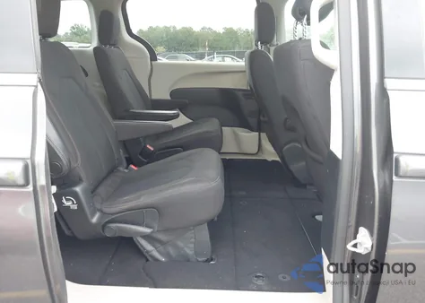 2017 Chrysler Pacifica Lx z USA, uszkodzony, nr VIN 2C4RC1CG4HR695422